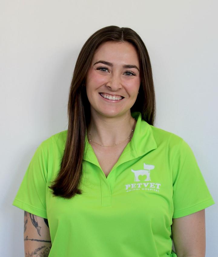 Gloria Petri-Hirano, DVM